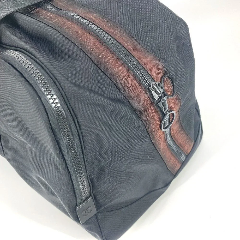CHANEL Black Logo Shoulder Bag